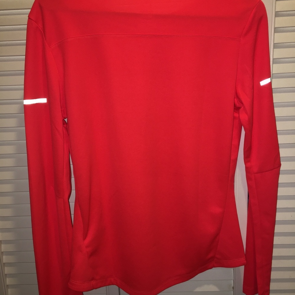 Coral Women’s SMALL adidas dry fit loose shirt
